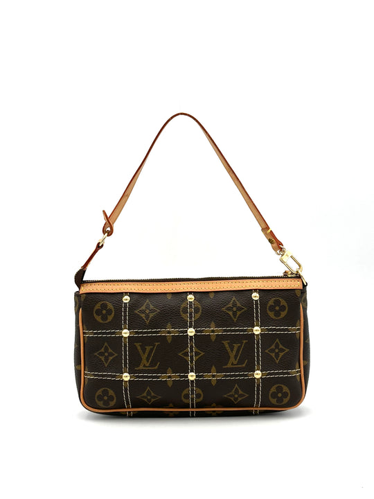 Louis Vuitton Pochette Rivets