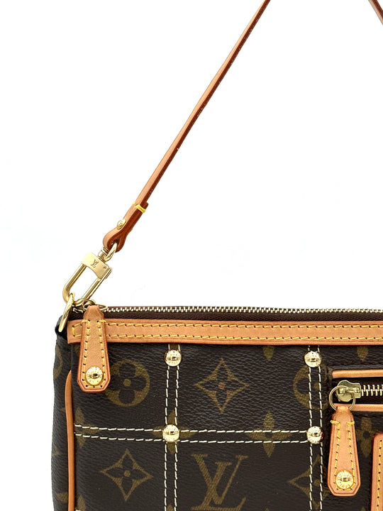 Louis Vuitton Pochette Rivets