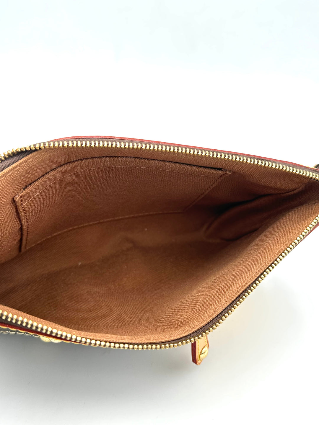 Louis Vuitton Pochette Rivets