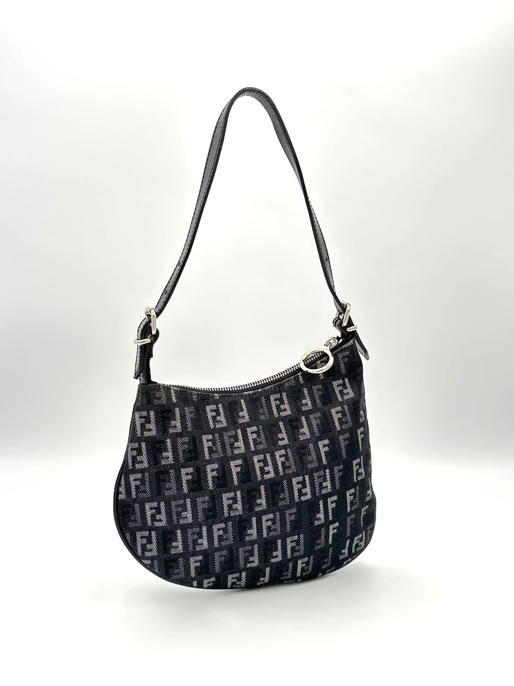 Fendi Oyster